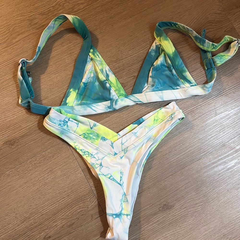 ONEONE Swimwear Set Kameron Top Jesse Bottom Green White Tie Dye Women's Medium